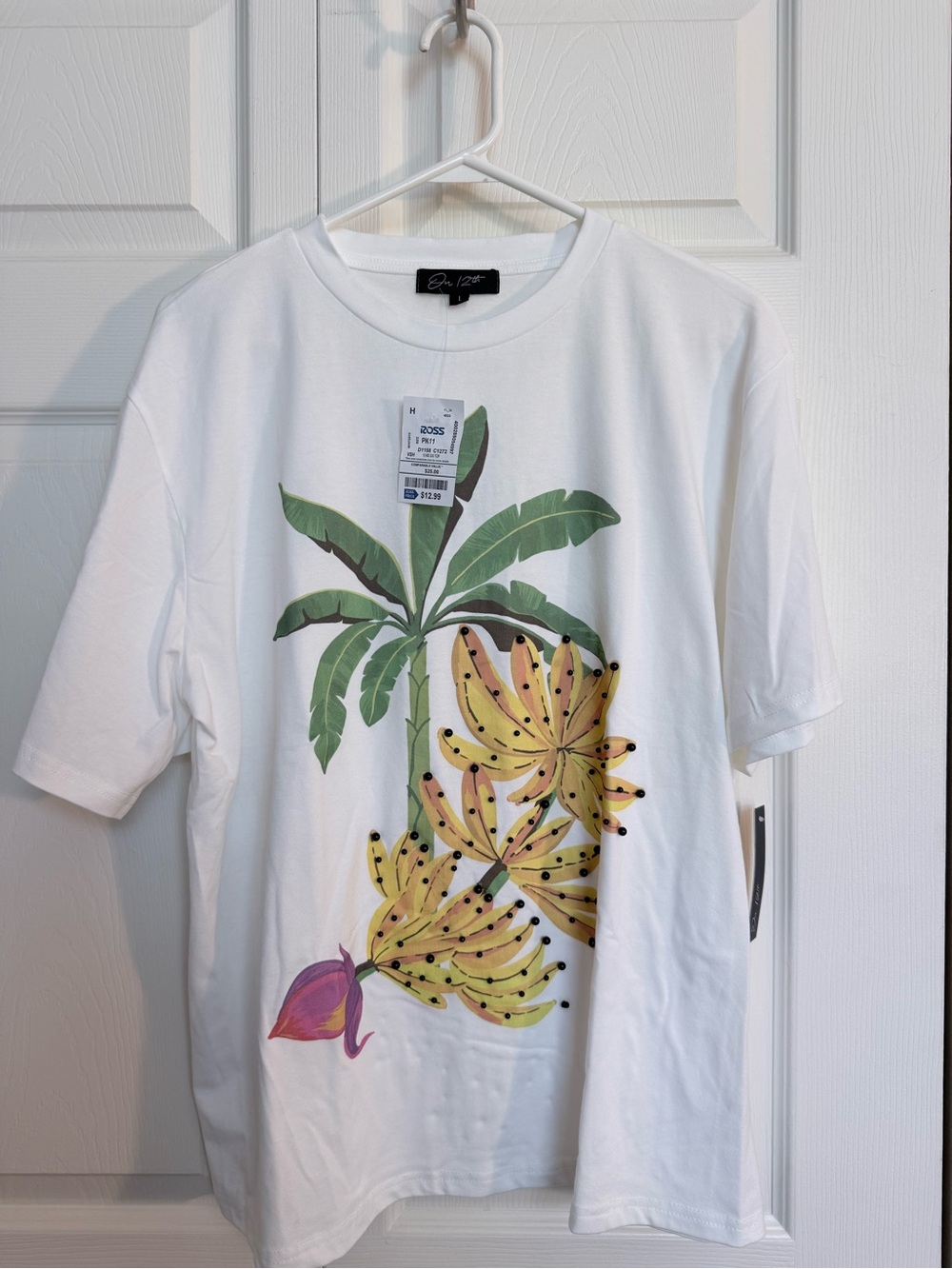 White Short-Sleeve Banana Tree Graphic Tee